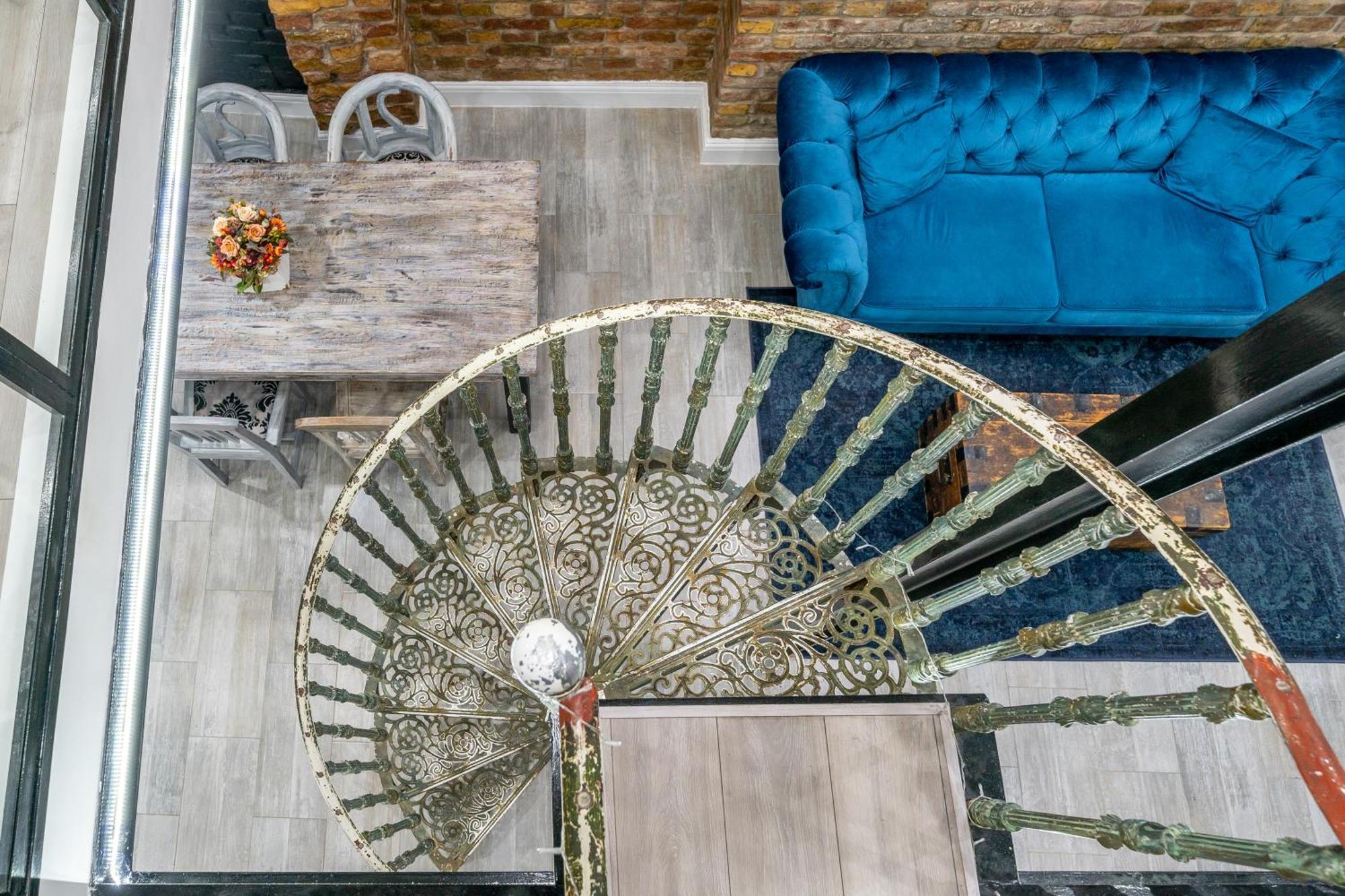 City Center Loft Haven: Modern Elegance Budapest Bagian luar foto