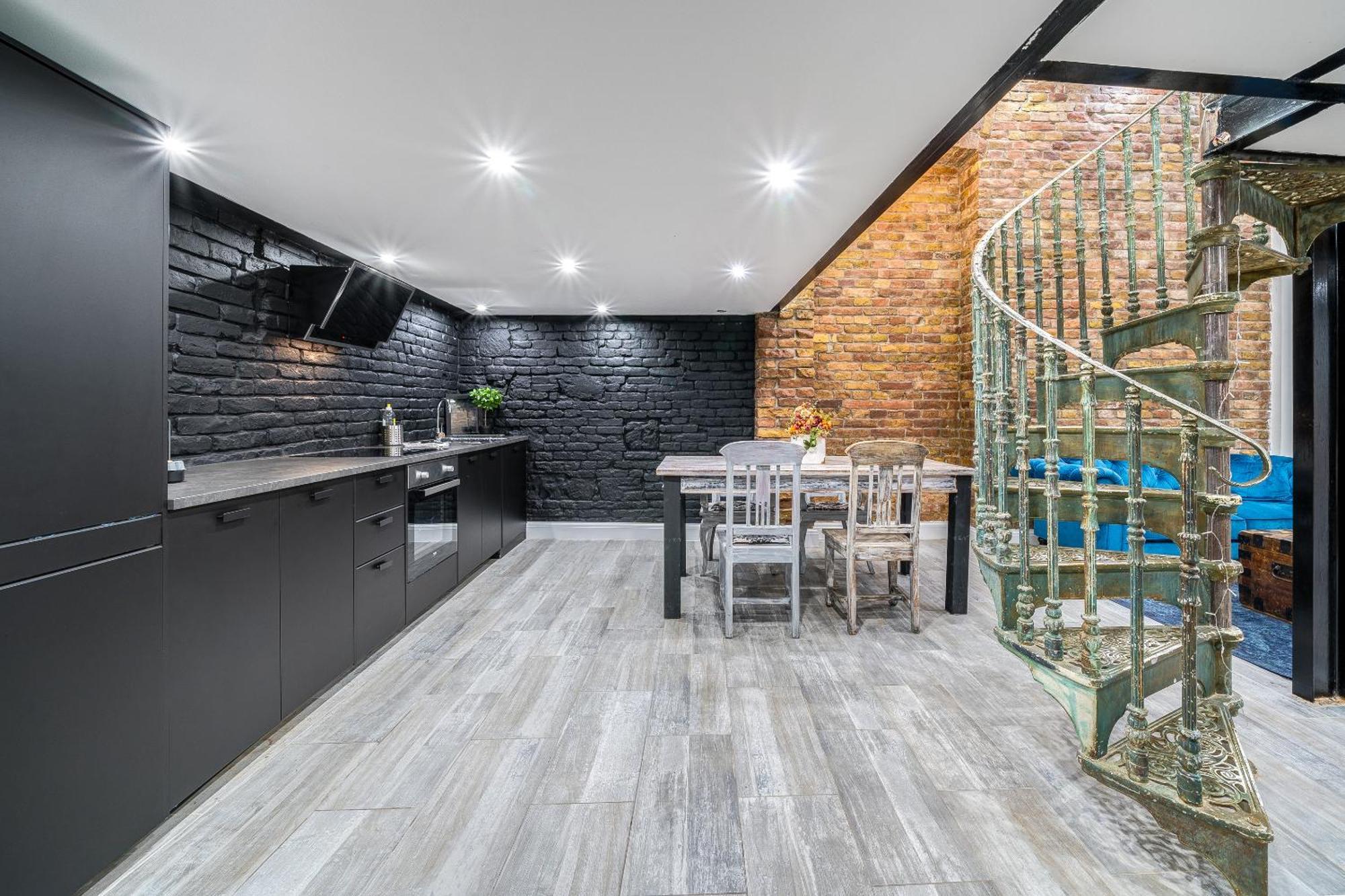 City Center Loft Haven: Modern Elegance Budapest Bagian luar foto